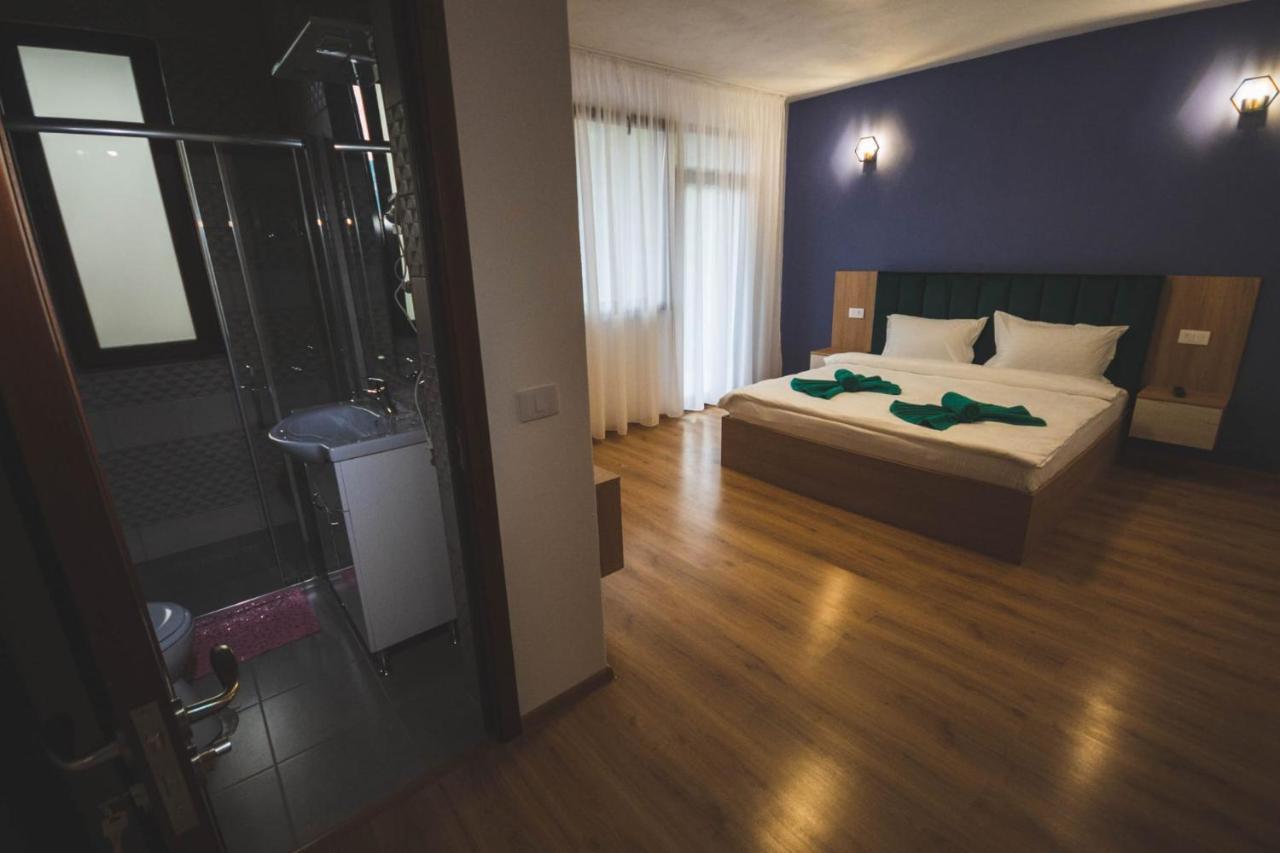 Hotel La Roby Si Niko Dubova Esterno foto